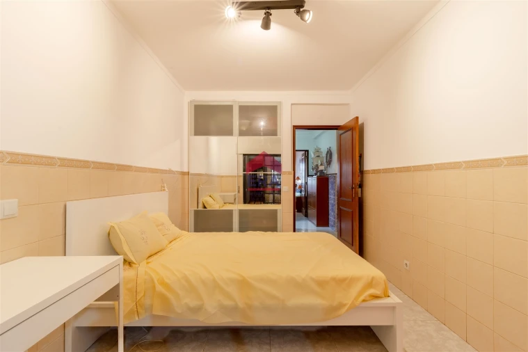 Apartamento T0 para Venda em Olhão Foto 15