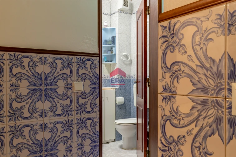 Apartamento T0 para Venda em Olhão Foto 12