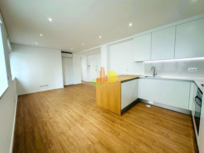 Apartamento T3 para Venda em Buarcos Foto 9