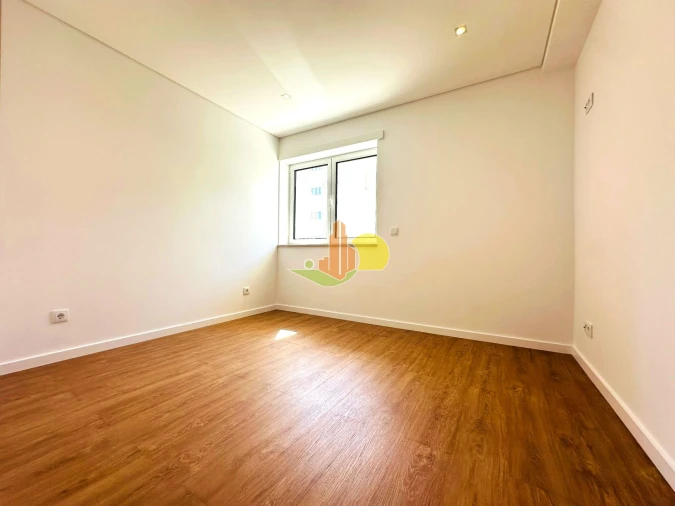 Apartamento T3 para Venda em Buarcos Foto 20