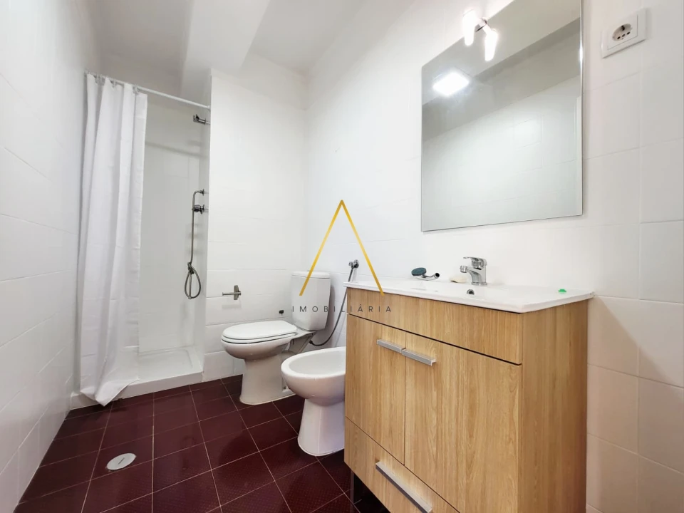 Apartamento T3 para Venda em Viseu Foto 9