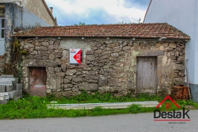 Moradia T1 para Venda em Boa Aldeia, Farminhão e Torredeita