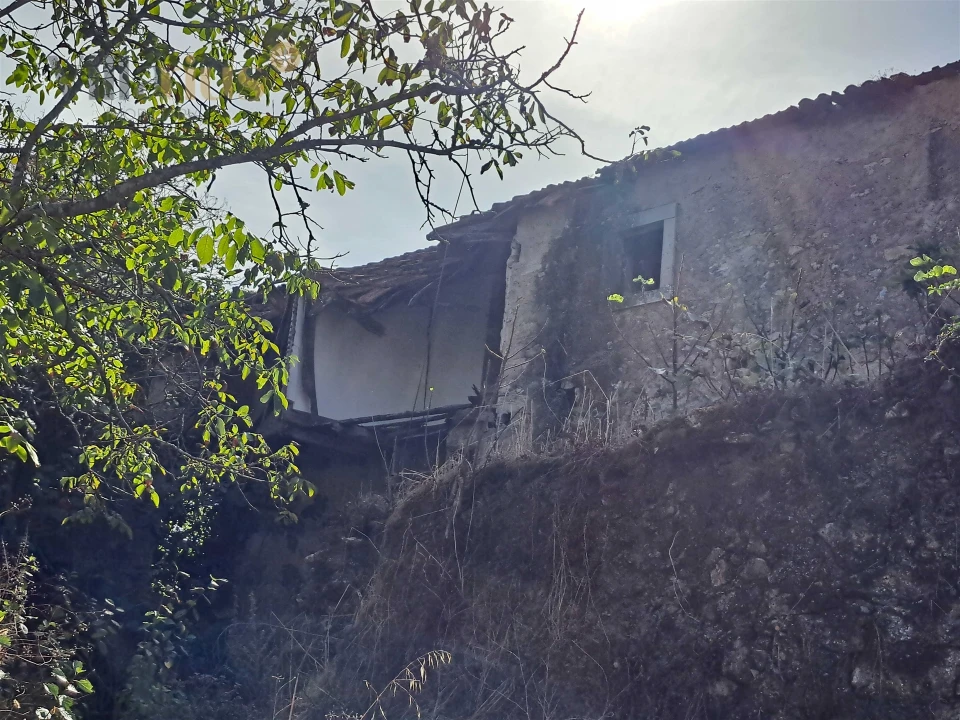 Moradia T4 para Venda em Casais e Alviobeira Foto 6