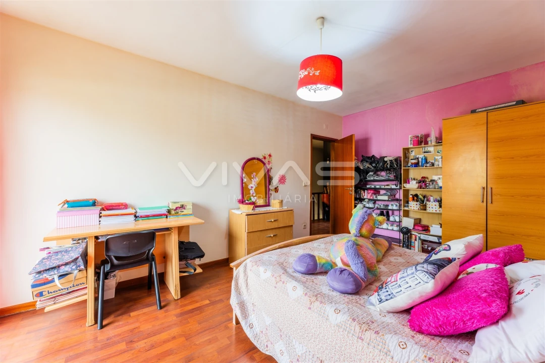 Moradia T3 para Venda em Turiz Foto 22