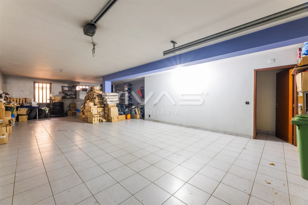 Moradia T3 para Venda em Turiz Foto 29