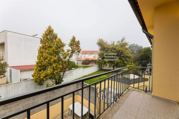 Moradia T3 para Venda em Turiz Foto 18