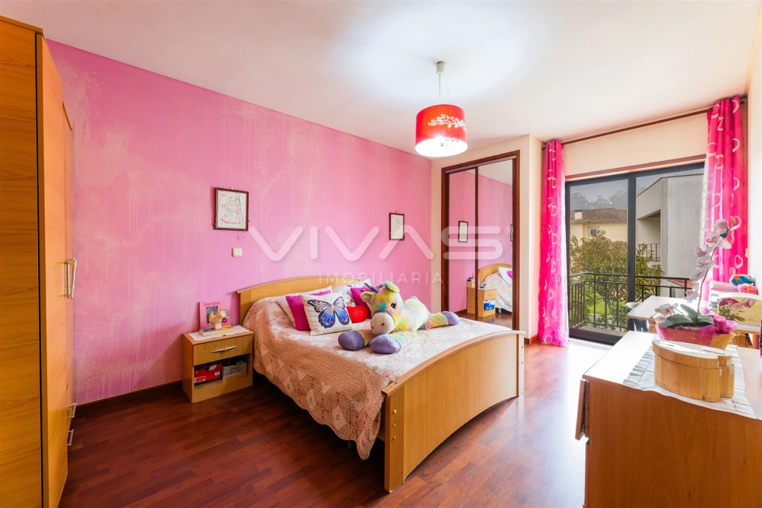 Moradia T3 para Venda em Turiz Foto 20