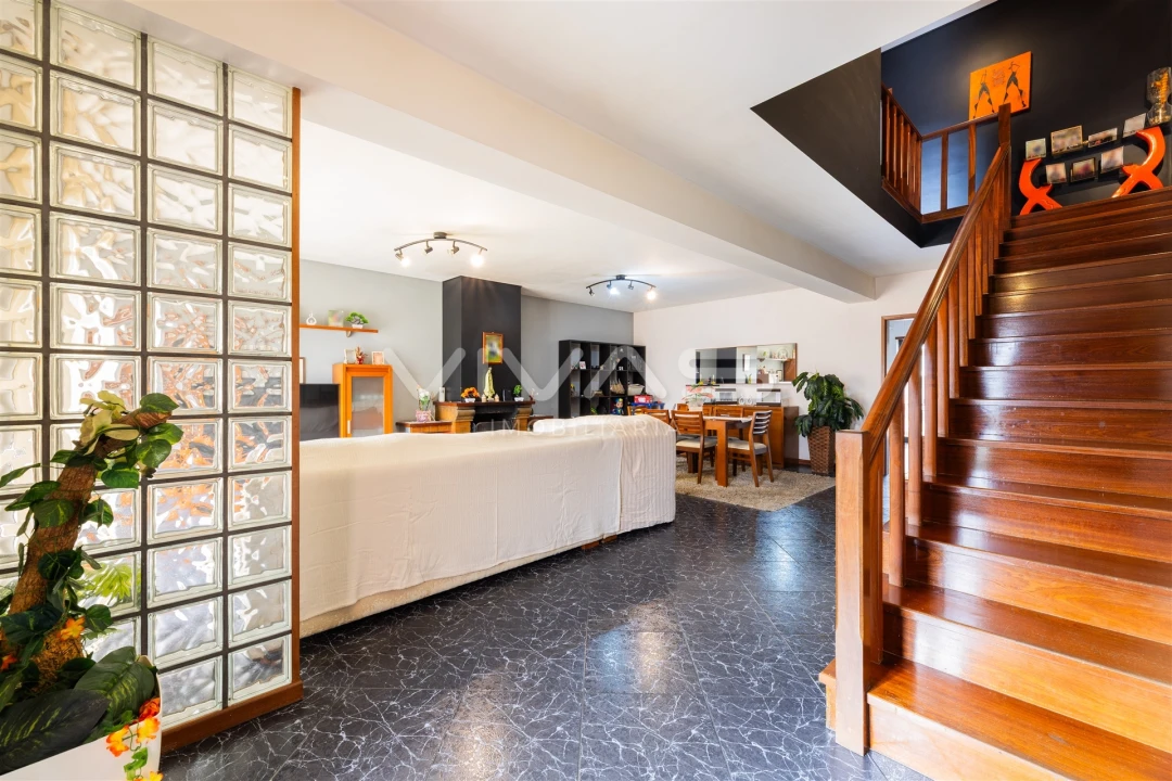 Moradia T3 para Venda em Turiz Foto 3