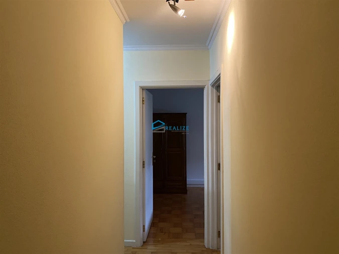 Apartamento T3 para Arrendamento em Nossa Senhora da Conceição, São Pedro e São Dinis Foto 6