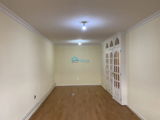 Apartamento T3 para Arrendamento em Nossa Senhora da Conceição, São Pedro e São Dinis Foto 20