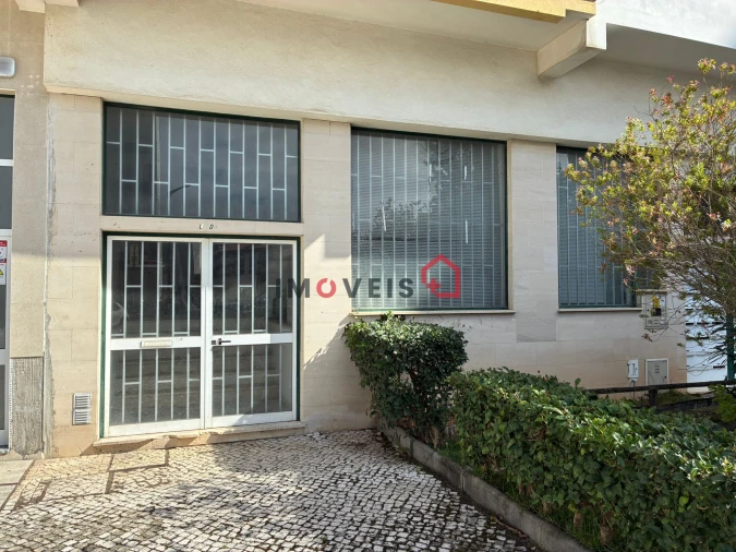 Loja para Venda em Marrazes e Barosa Foto 1