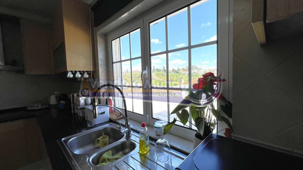 Moradia T4 para Venda em Vila Franca de Xira Foto 5