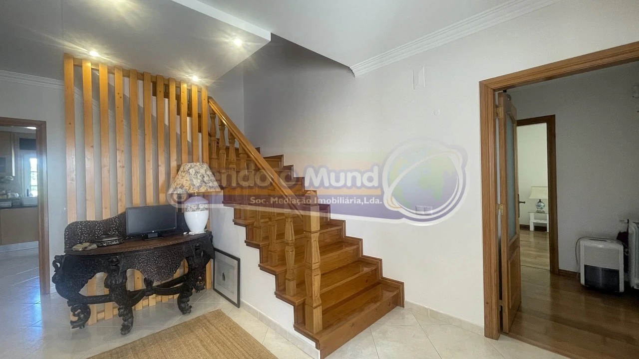 Moradia T4 para Venda em Vila Franca de Xira Foto 15