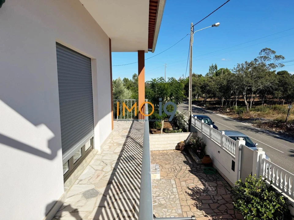 Moradia T5 para Venda em Fatima Foto 6