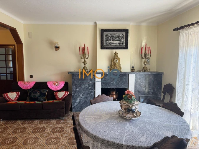 Moradia T5 para Venda em Fatima Foto 9