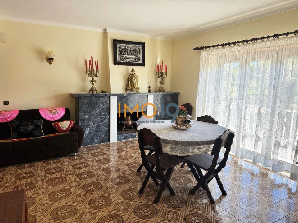 Moradia T5 para Venda em Fatima Foto 8