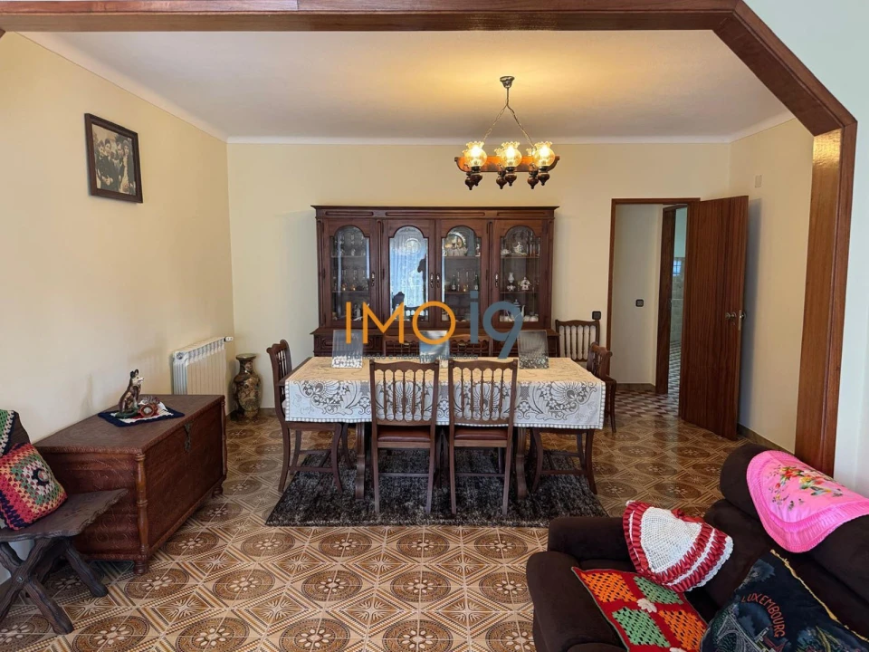 Moradia T5 para Venda em Fatima Foto 10