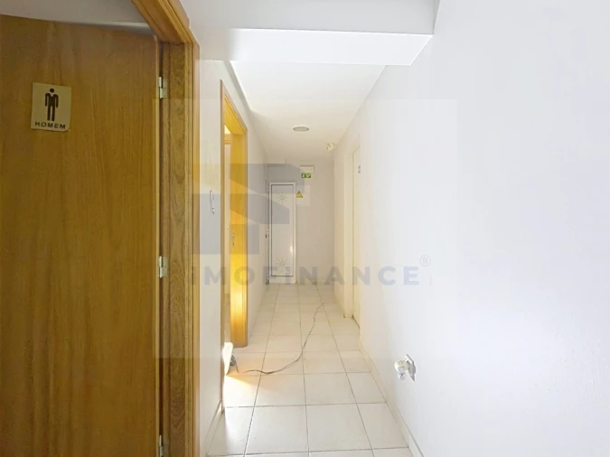 Loja para Venda em Peniche Foto 20