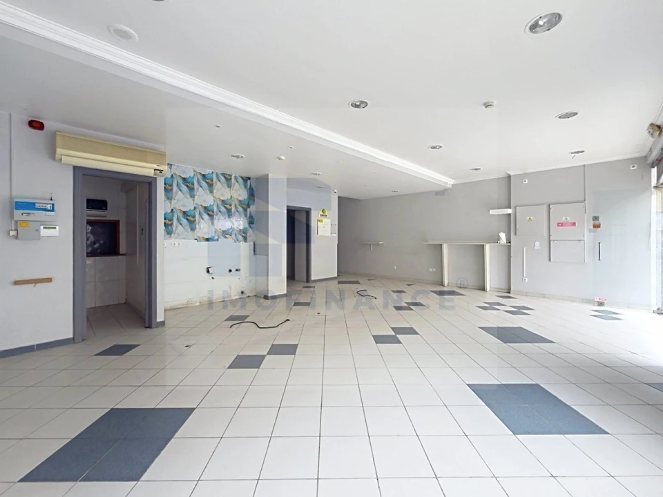 Loja para Venda em Peniche Foto 4