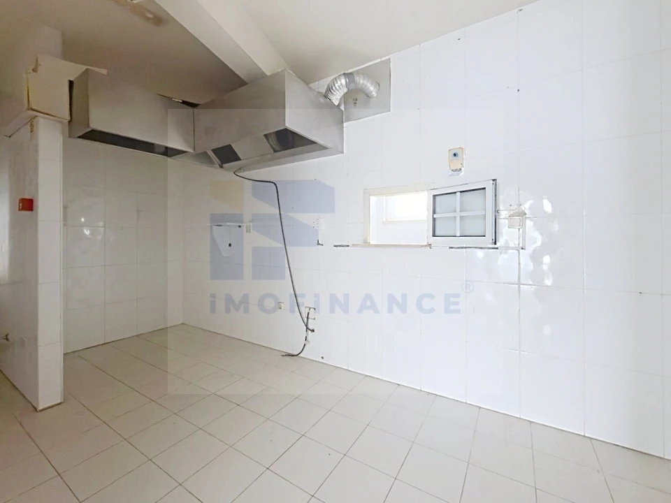 Loja para Venda em Peniche Foto 13