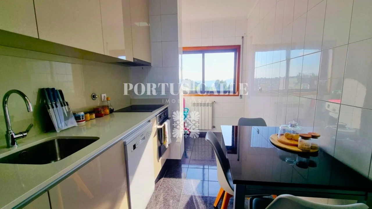 Apartamento T3 para Venda em Penafiel Foto 11