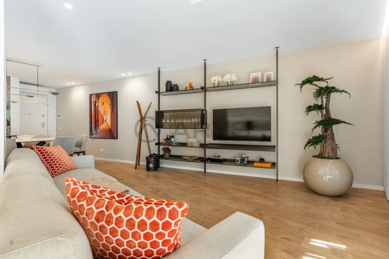 Apartamento T2 para Venda em Nogueira, Fraião e Lamaçães Foto 8