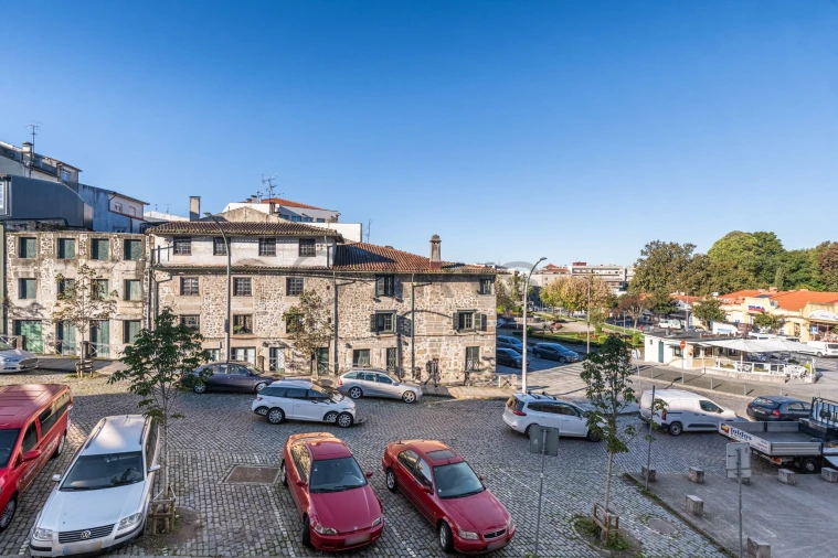 Apartamento T0 para Venda em Braga (Maximinos, Sé e Cividade) Foto 16