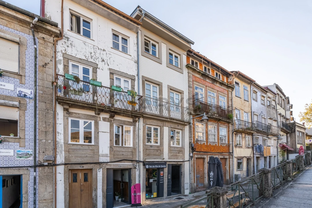 Apartamento T0 para Venda em Braga (Maximinos, Sé e Cividade) Foto 14