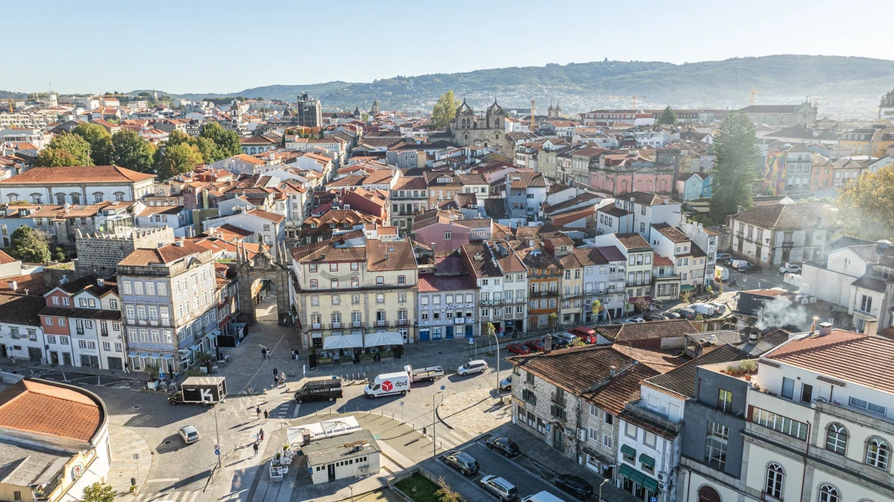 Apartamento T0 para Venda em Braga (Maximinos, Sé e Cividade) Foto 20