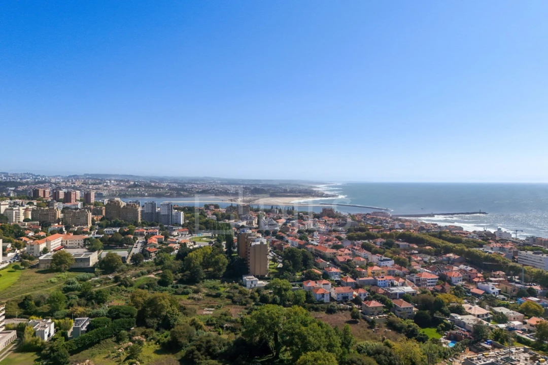 Moradia T5 para Venda em Aldoar, Foz do Douro e Nevogilde Foto 49