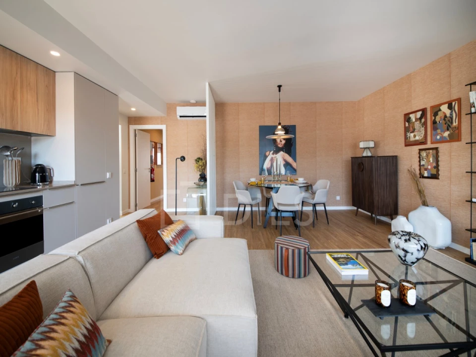 Apartamento T2 para Venda em Santo António dos Cavaleiros e Frielas Foto 1