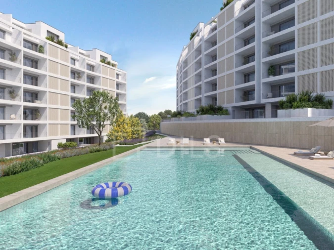 Apartamento T4 para Venda em Santo António dos Cavaleiros e Frielas Foto 10