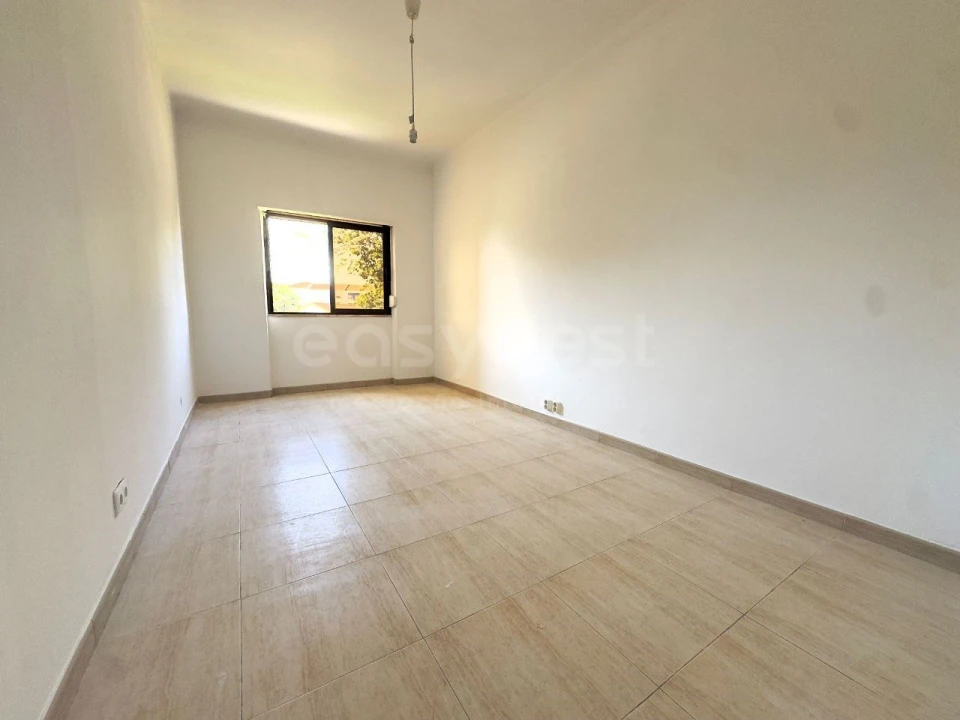 Apartamento T2 para Venda em Baixa da Banheira e Vale da Amoreira Foto 18