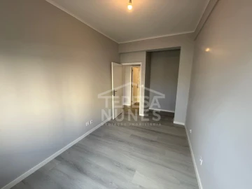 Apartamento T3 para Venda em Laranjeiro e Feijó