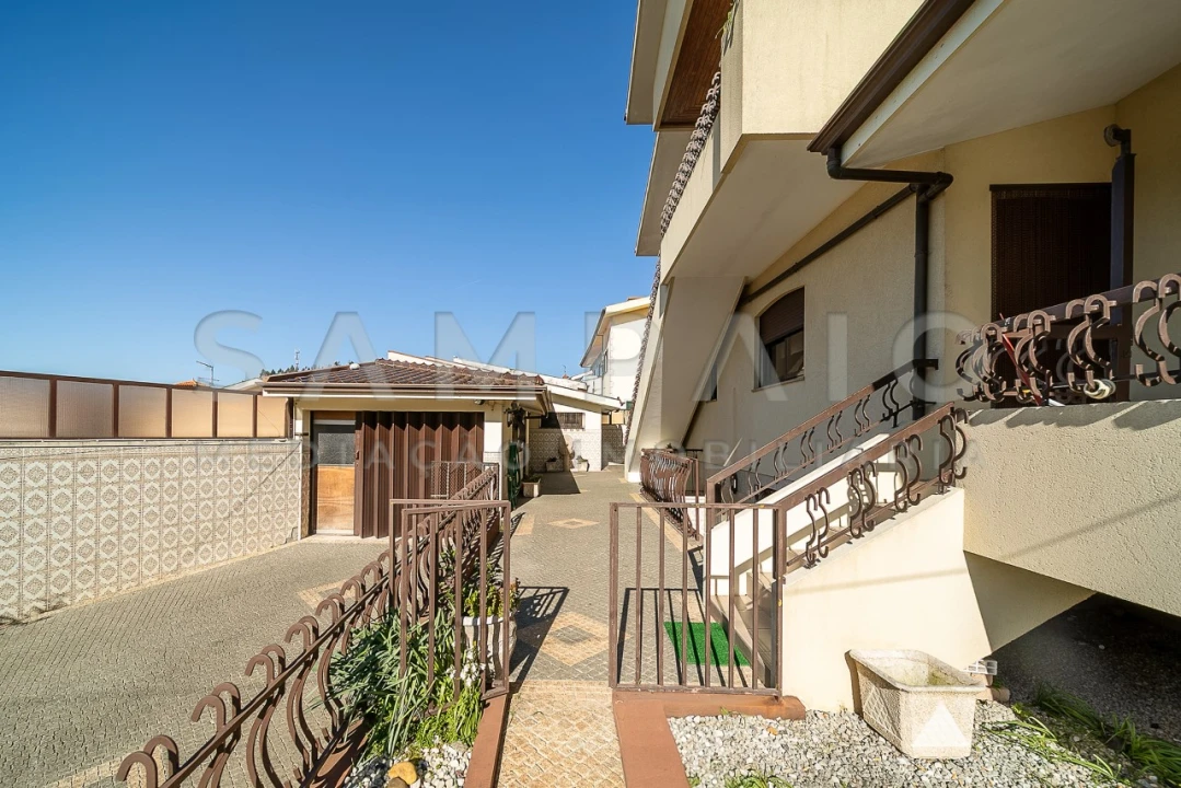 Moradia T6 para Venda em Gondomar (São Cosme), Valbom e Jovim Foto 87