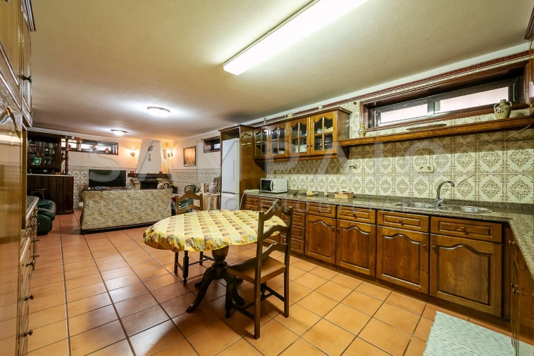 Moradia T6 para Venda em Gondomar (São Cosme), Valbom e Jovim Foto 32