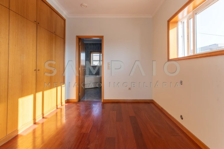 Moradia T3 para Venda em Gondomar (São Cosme), Valbom e Jovim Foto 47