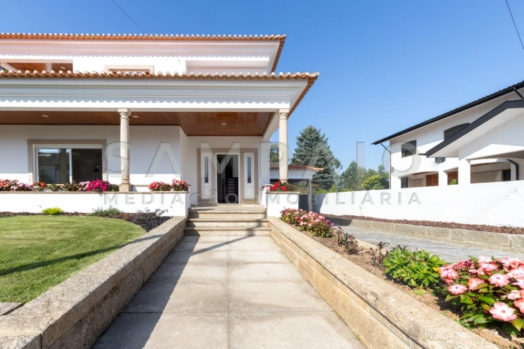 Moradia T3 para Venda em Gondomar (São Cosme), Valbom e Jovim Foto 51