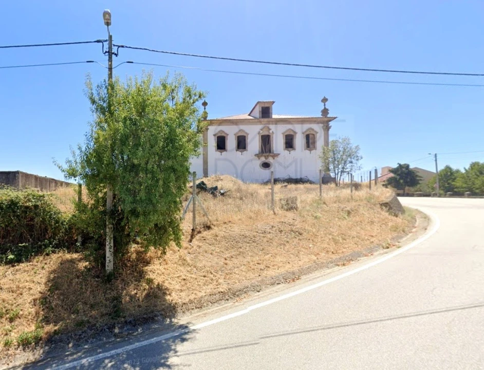 Moradia T40 para Venda em Castelo Branco Foto 21