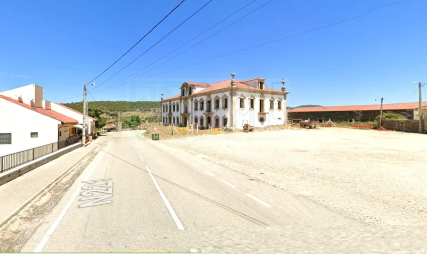 Moradia T40 para Venda em Castelo Branco Foto 16