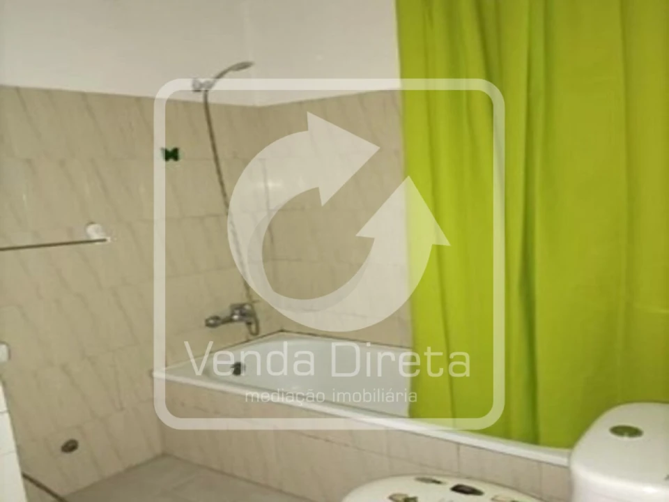 Apartamento T3 para Venda em Moita Foto 13