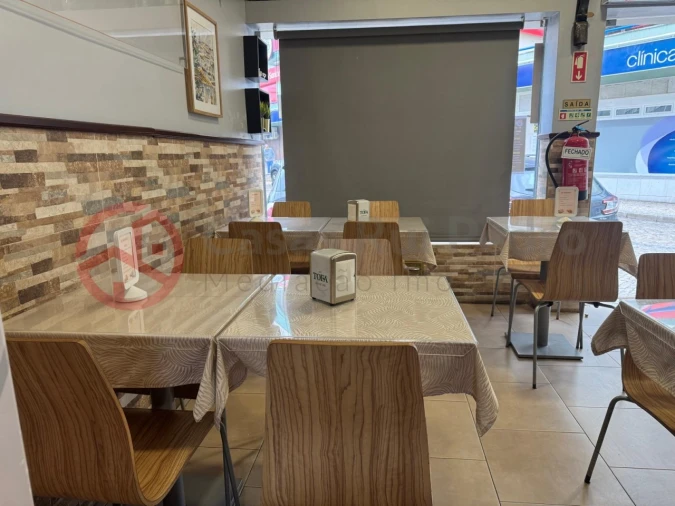 Negócio para Cedência de Quotas em Laranjeiro e Feijó Foto 4