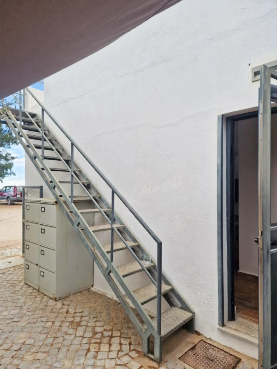 Moradia T1 para Venda em Luz de Tavira e Santo Estêvão Foto 9