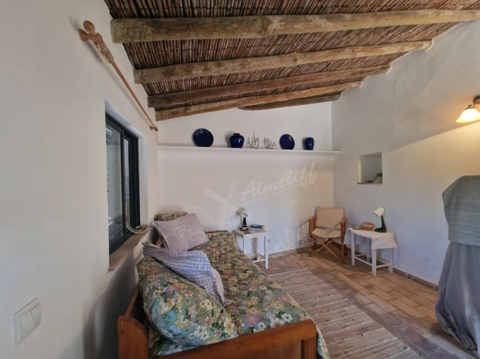 Quinta T3 para Venda em Santa Catarina da Fonte do Bispo Foto 13