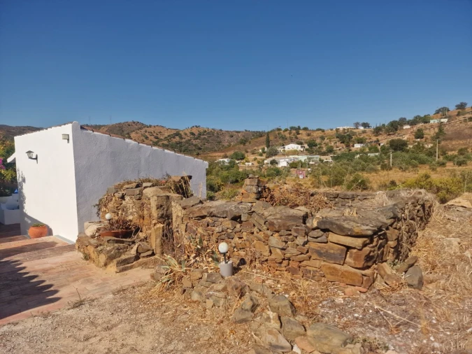 Quinta T3 para Venda em Santa Catarina da Fonte do Bispo Foto 21