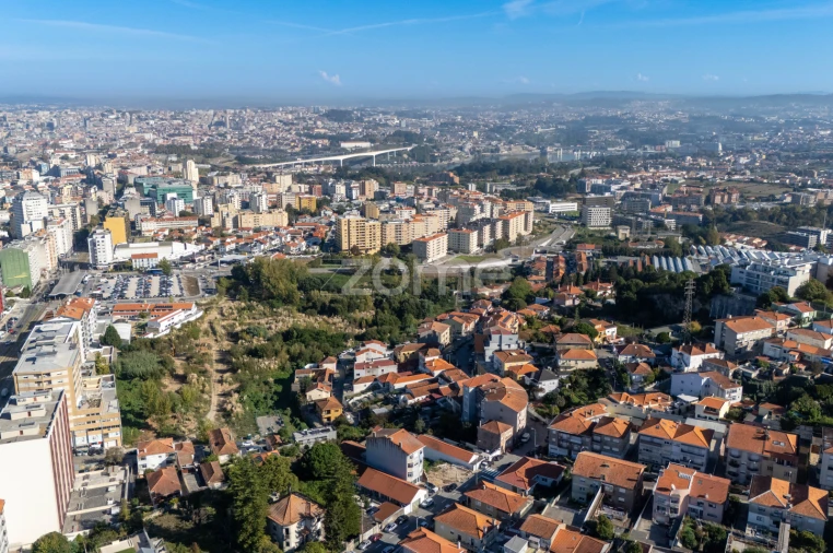 Terreno para Venda em Mafamude e Vilar do Paraíso Foto 17