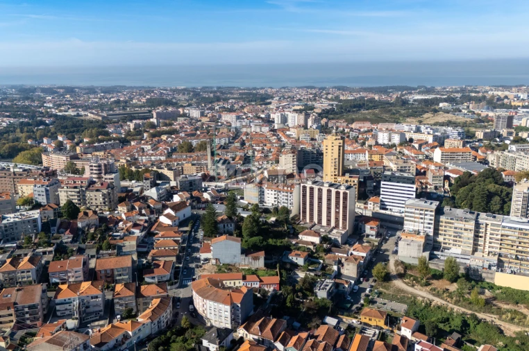 Terreno para Venda em Mafamude e Vilar do Paraíso Foto 19