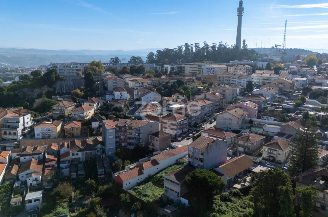 Terreno para Venda em Mafamude e Vilar do Paraíso Foto 10