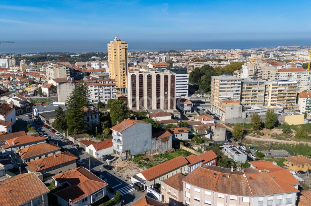 Terreno para Venda em Mafamude e Vilar do Paraíso Foto 7