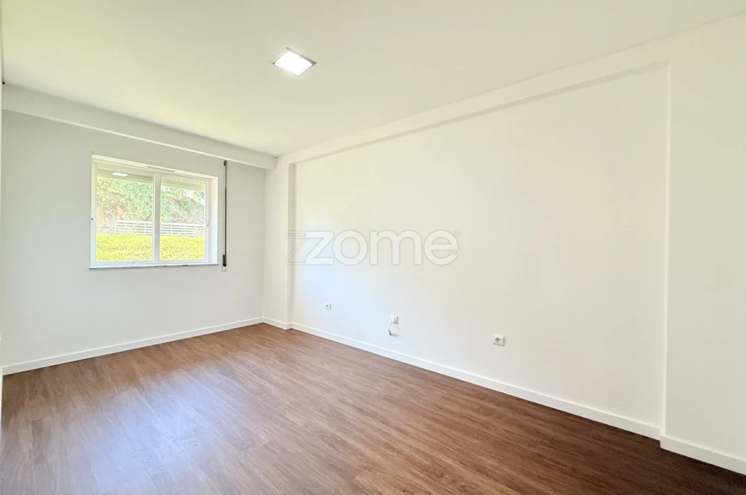 Apartamento T3 para Venda em Vila Nova de Famalicão e Calendário Foto 18